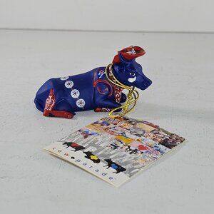 Cow Parade Mini Moo Even Cowgirls Get The Blue Figurine 2001 Western #23143